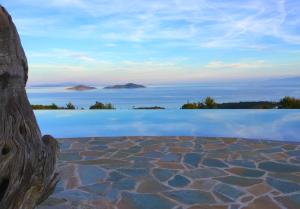 the infinity 180 luxury suites adults only