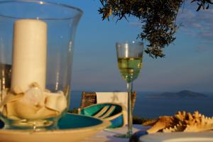 the infinity 180 luxury suites adults only