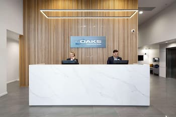oaks toowoomba hotel