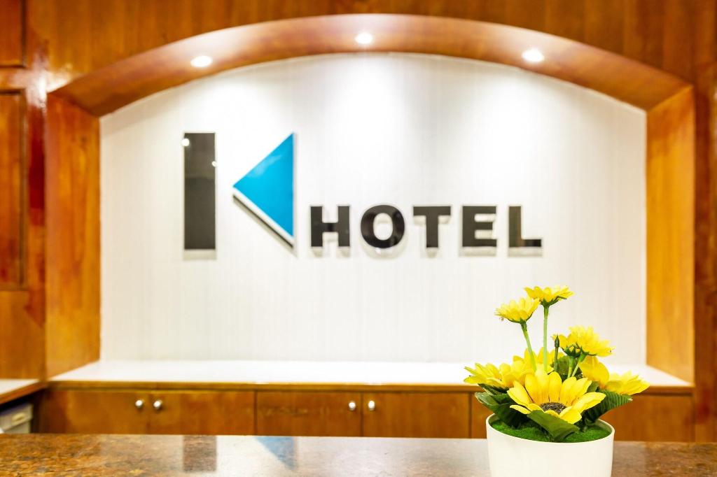 k hotel 8
