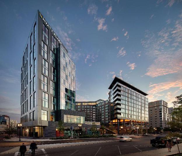 hyatt place boston seaport district
