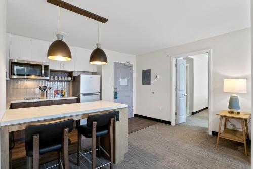 staybridge suites atlanta ne duluth an ihg hotel
