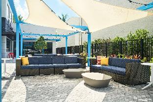tru by hilton ft lauderdale airport