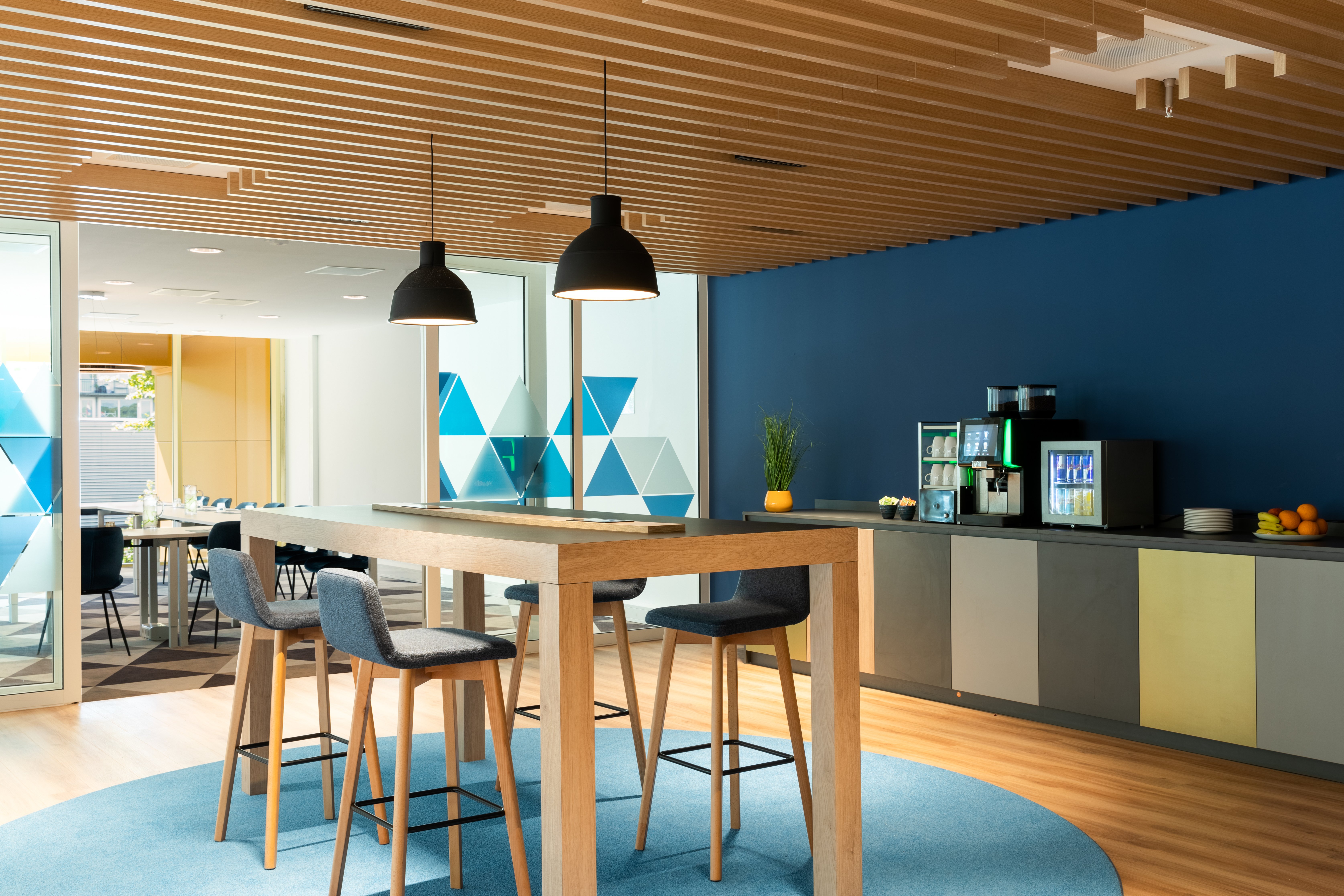 holiday inn express amsterdam north riverside an ihg hotel