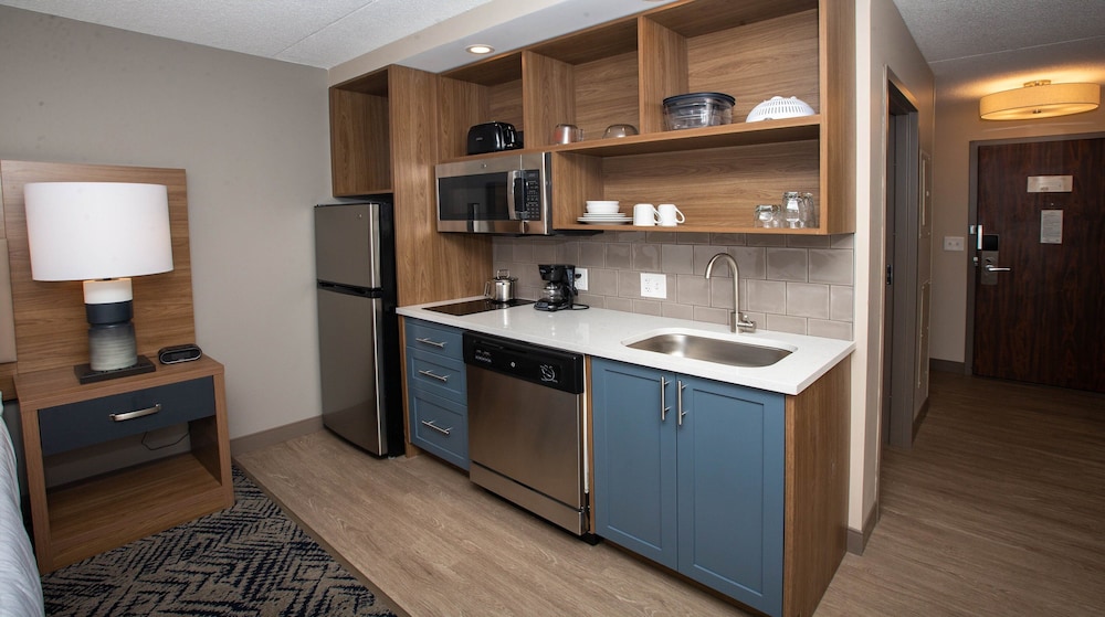candlewood suites cleveland south independence an ihg hotel