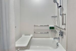 fairfield inn and suites by marriott charlotte monroe