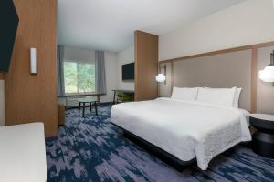 fairfield inn and suites by marriott charlotte monroe