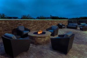 fairfield inn and suites by marriott charlotte monroe
