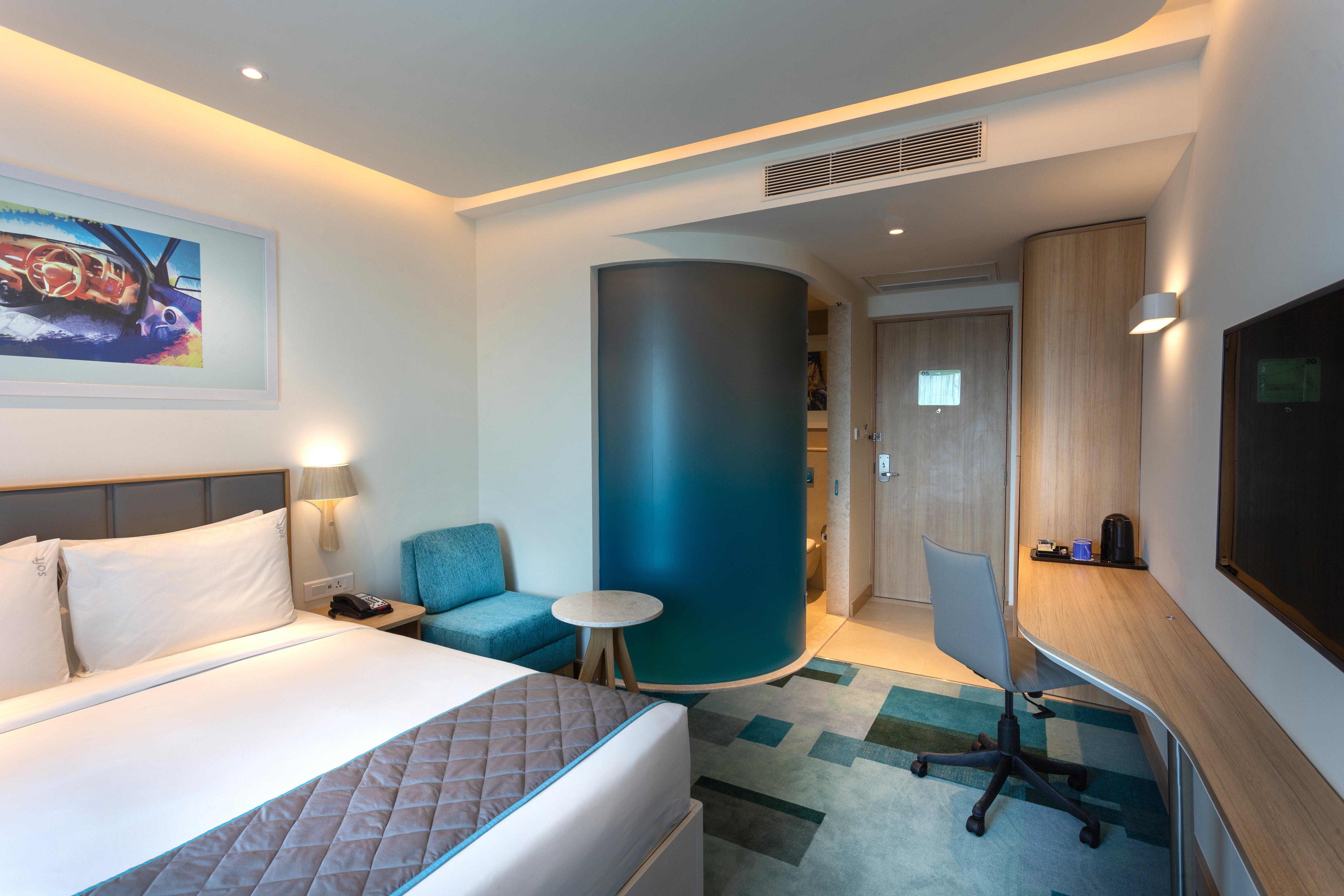 holiday inn express and suites bengaluru old madras road