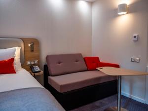 holiday inn express nice grand arenas an ihg hotel