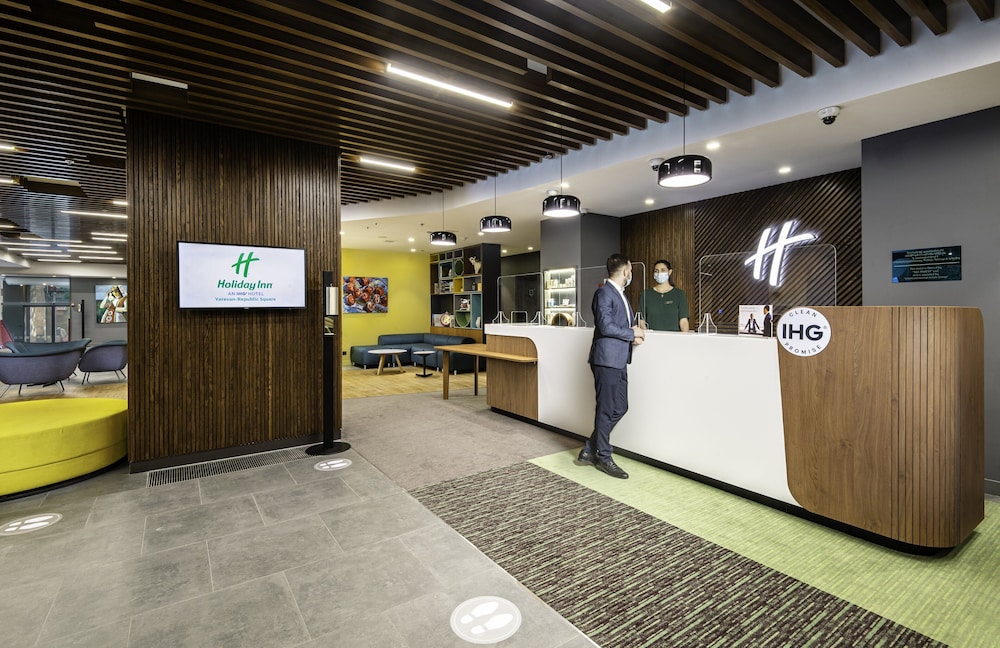 holiday inn yerevan republic square an ihg hotel