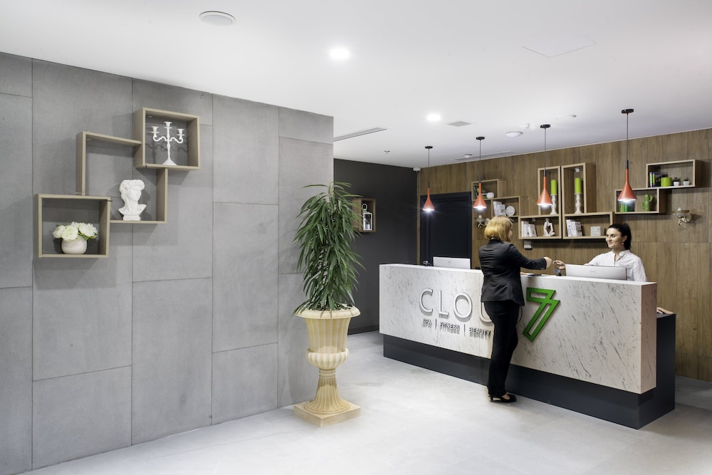 holiday inn yerevan republic square an ihg hotel