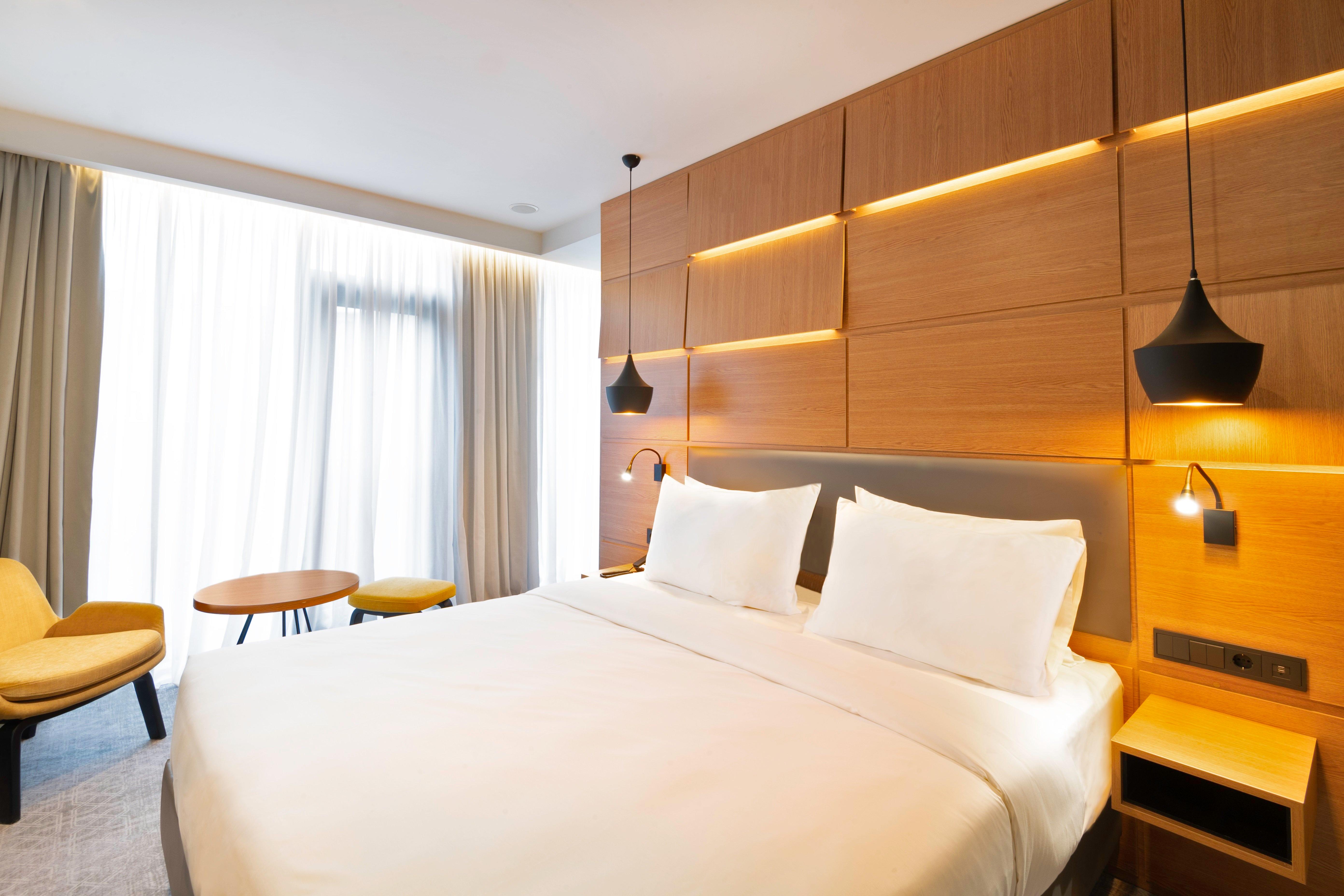 holiday inn yerevan republic square an ihg hotel