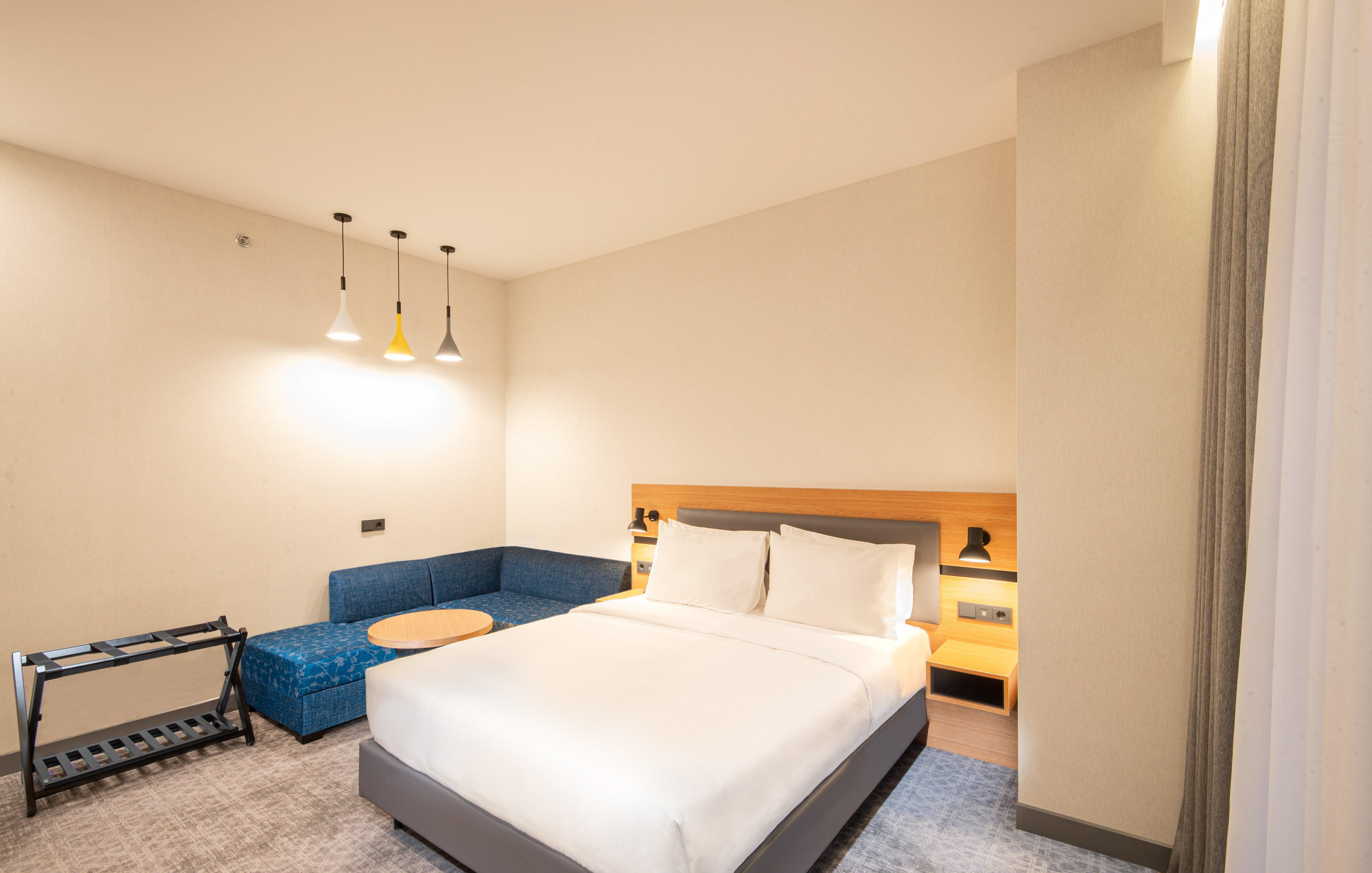 holiday inn yerevan republic square an ihg hotel