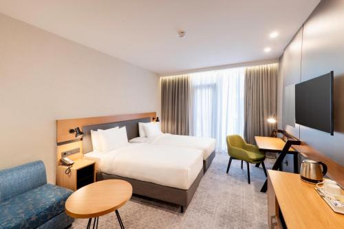 holiday inn yerevan republic square an ihg hotel