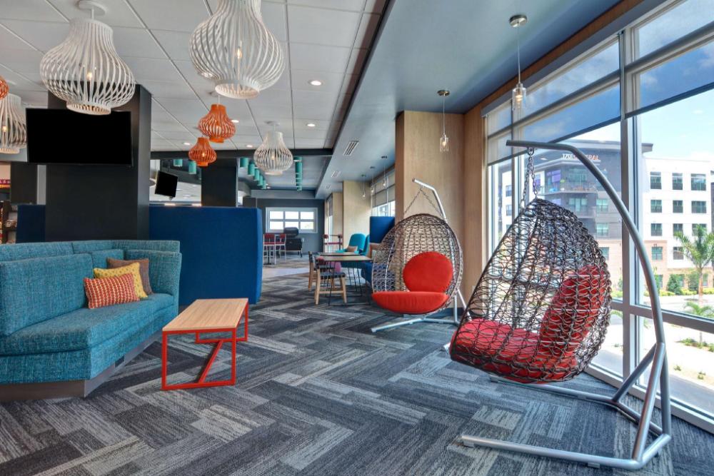 tru by hilton st petersburg downtown central ave fl