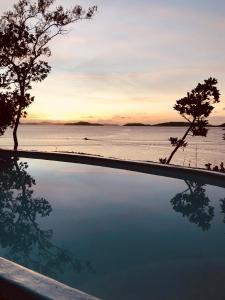 pearl bay villas