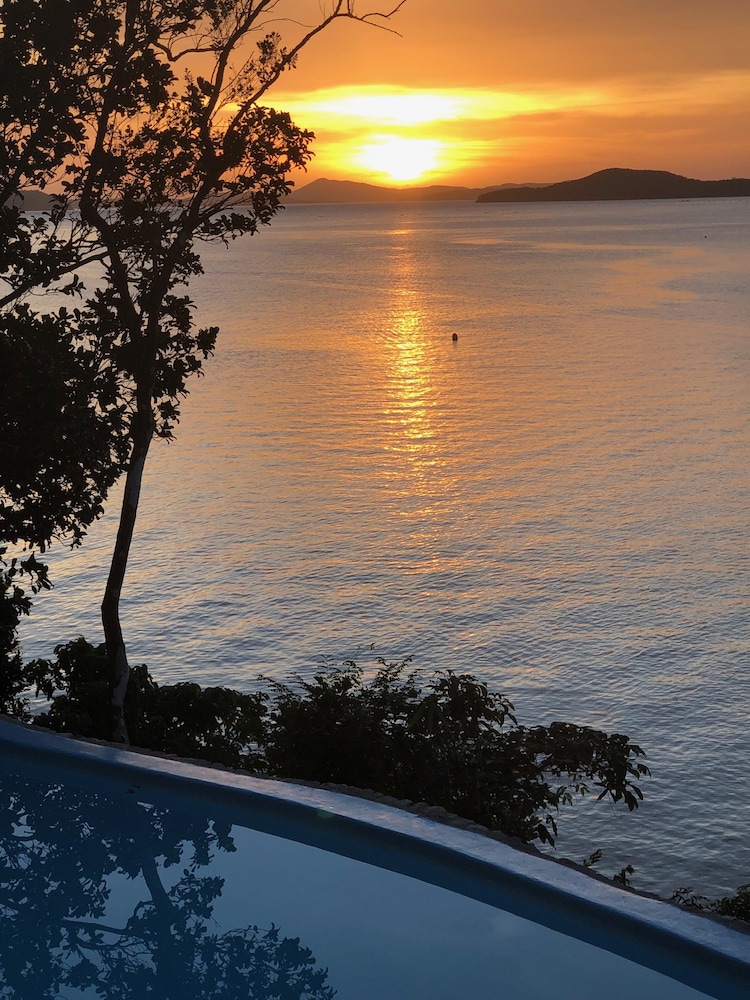 pearl bay villas