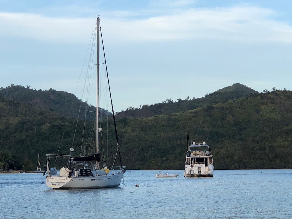 pearl bay villas