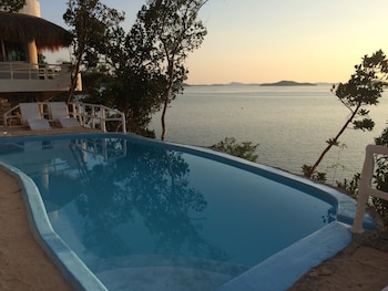 pearl bay villas