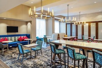 hampton inn and suites raleigh midtown