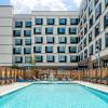 hampton inn and suites raleigh midtown
