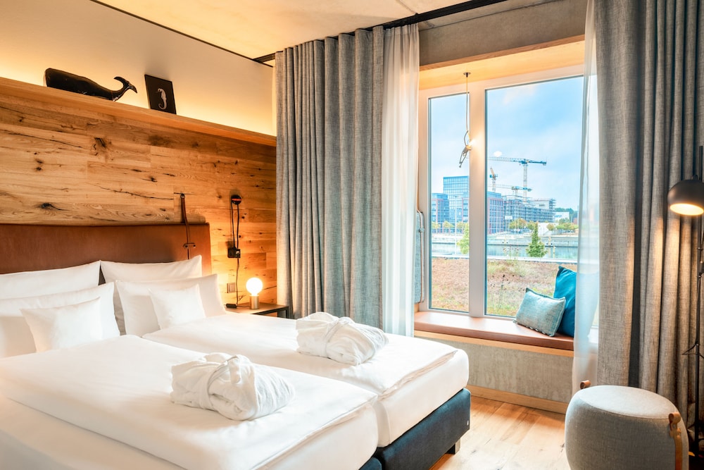 me and all hotel kiel part of jdv by hyatt