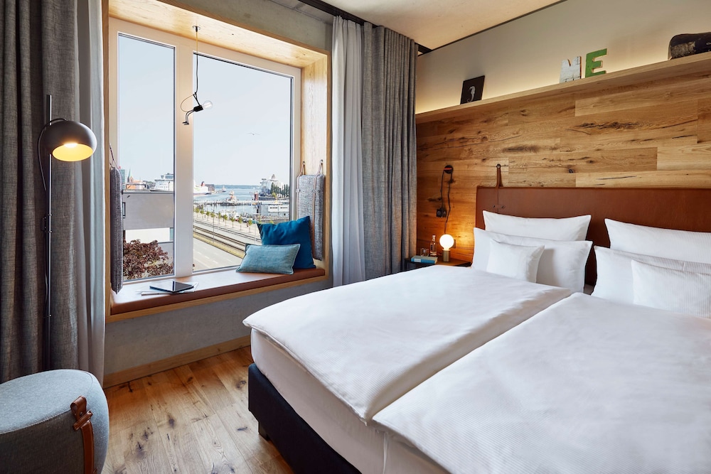 me and all hotel kiel part of jdv by hyatt