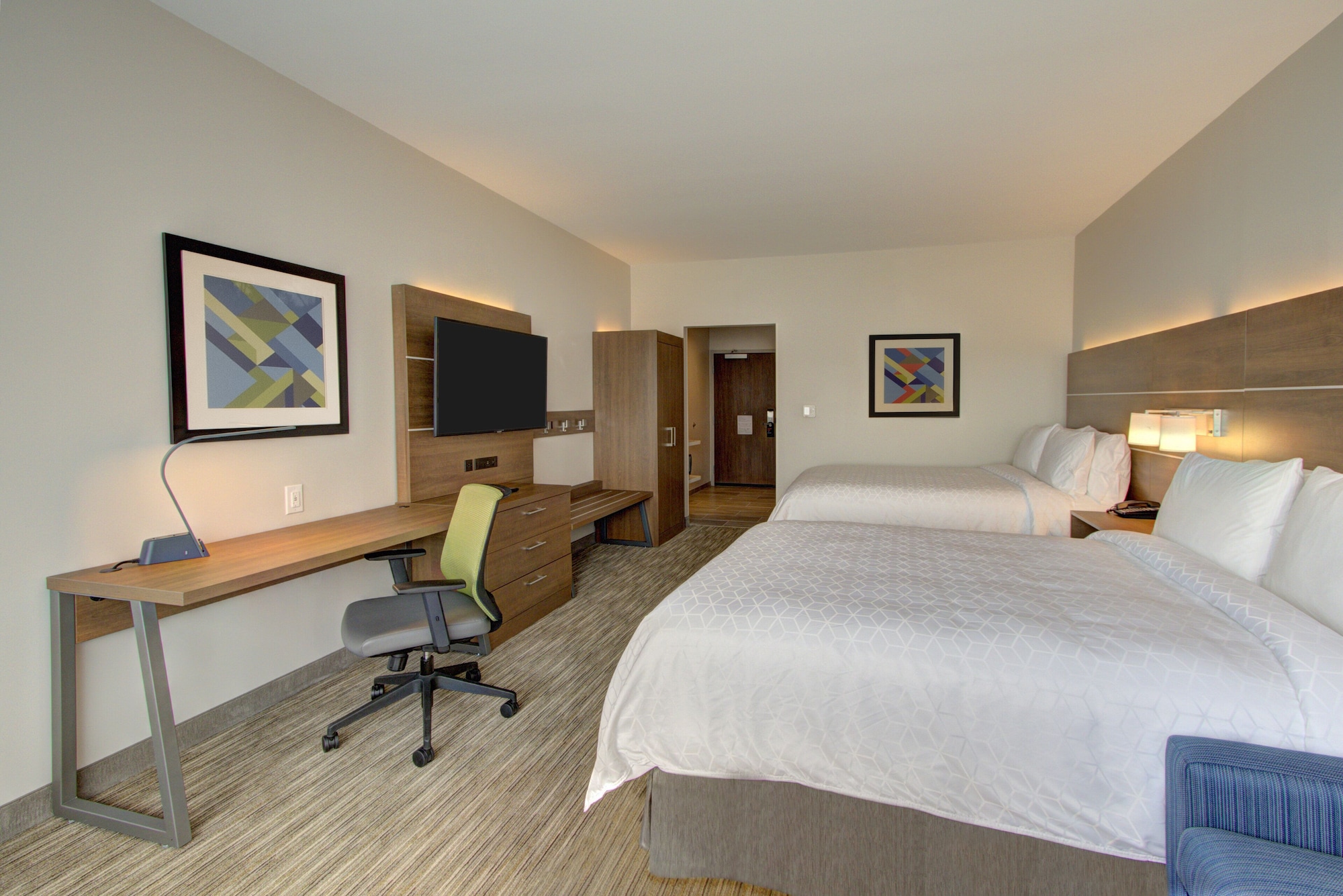 holiday inn express and suites charlotte southwest an ihg hotel