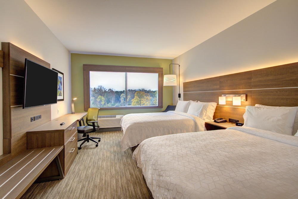 holiday inn express and suites charlotte southwest an ihg hotel