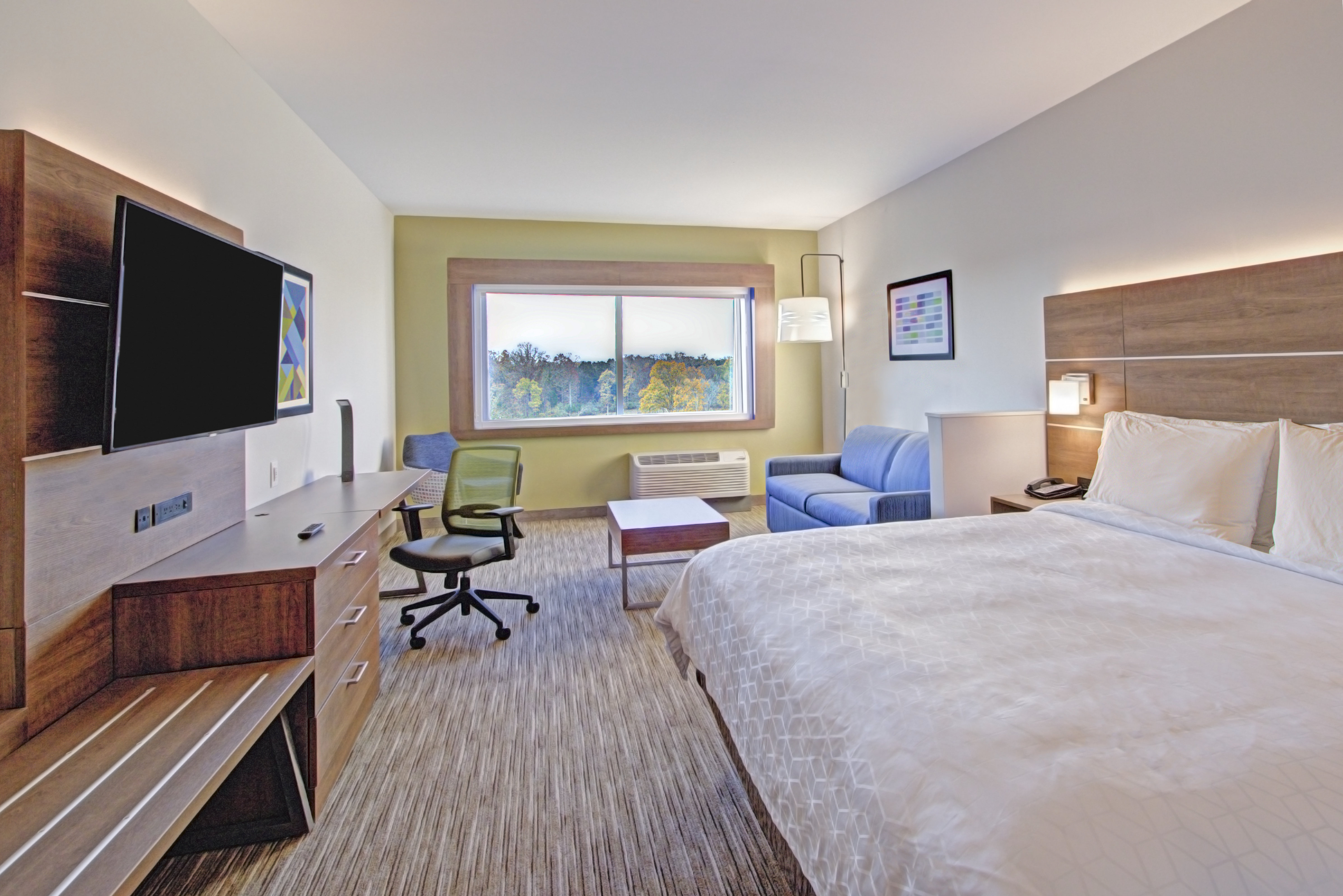 holiday inn express and suites charlotte southwest an ihg hotel