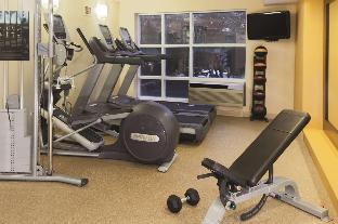 doubletree by hilton hotel boston bayside