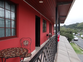 La Casa De Tia Eva,Avenida Belisario Porras 9A Sur Y Calle 10A Sur Boquete Entre Calle Boquete Chiriqui,2.5 star