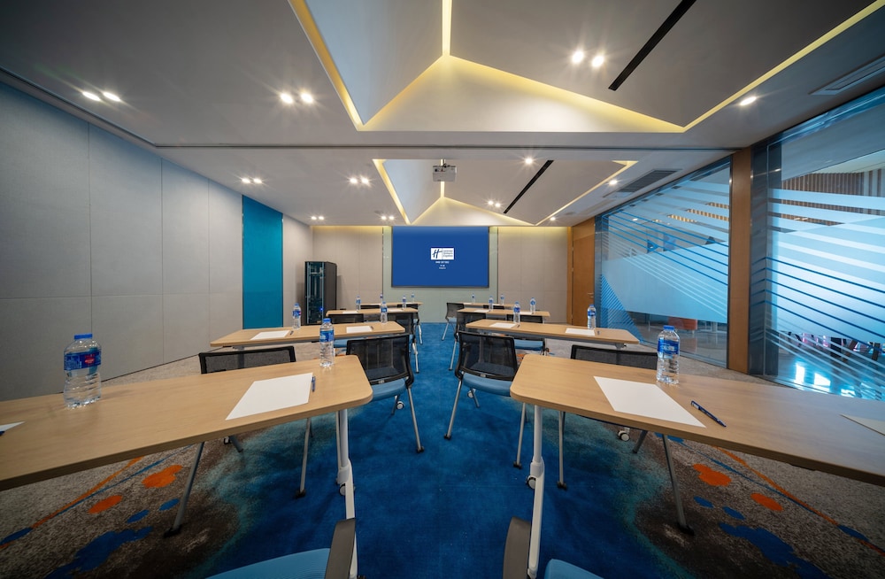 holiday inn express pinghu an ihg hotel