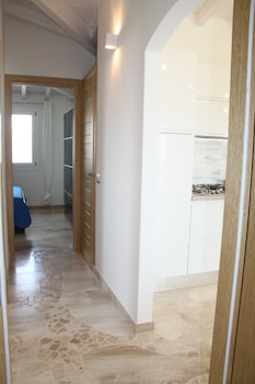 r house