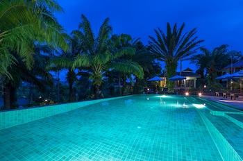 krabi green hill pool villas
