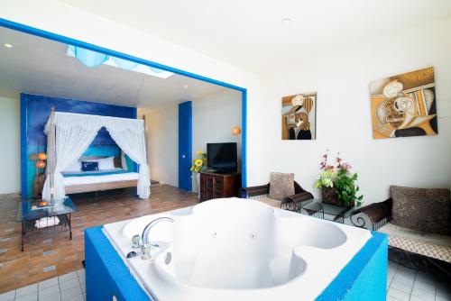 san torini bed and breakfast