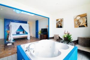 san torini bed and breakfast