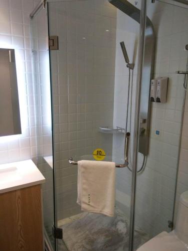 7days inn luan wanda plaza branch