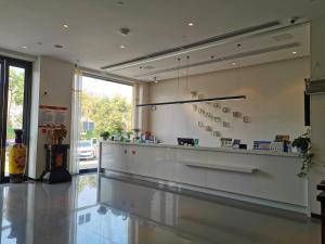 7days inn luan wanda plaza branch