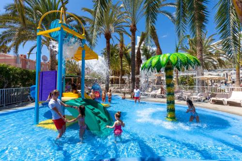 hotel riu papayas all inclusive