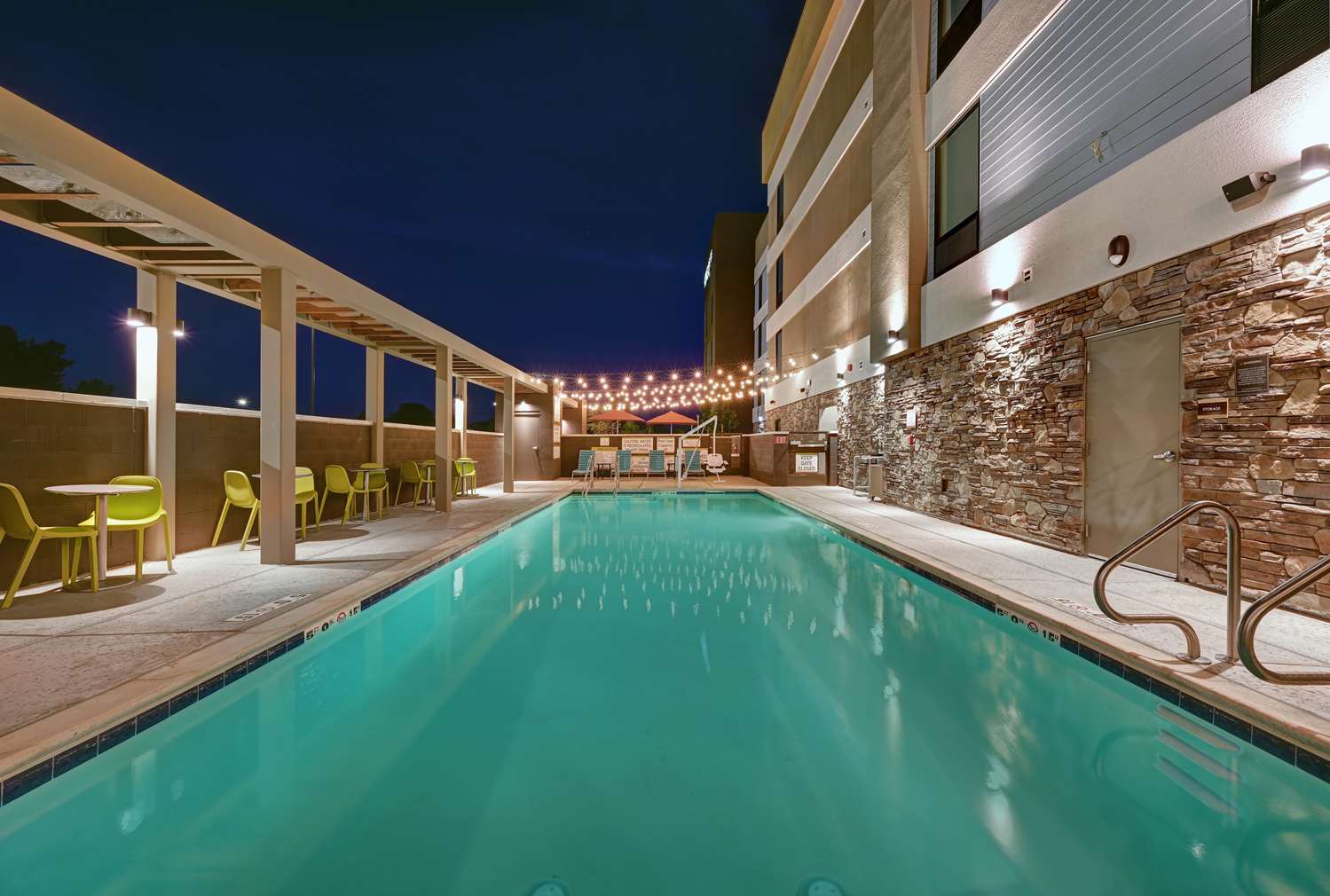 home2 suites by hilton tracy