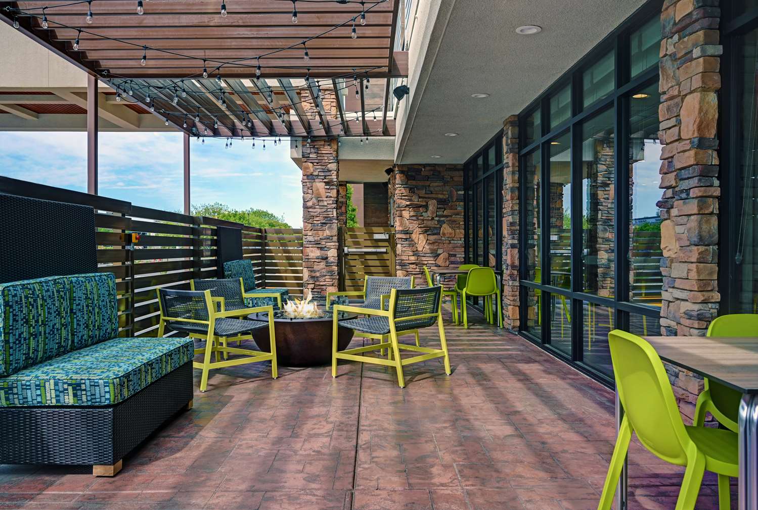 home2 suites by hilton tracy