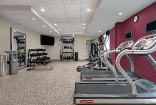 home2 suites by hilton tracy
