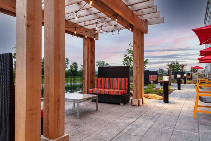 home2 suites by hilton fort wayne north