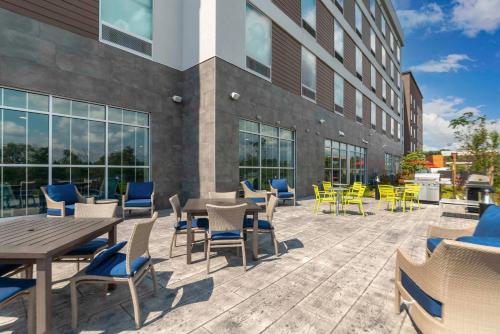 home2 suites by hilton fort wayne north