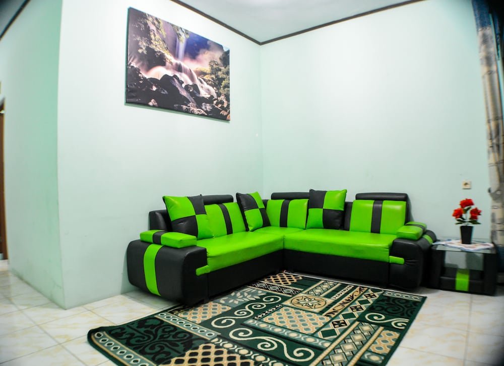 homestay sembiring puncak