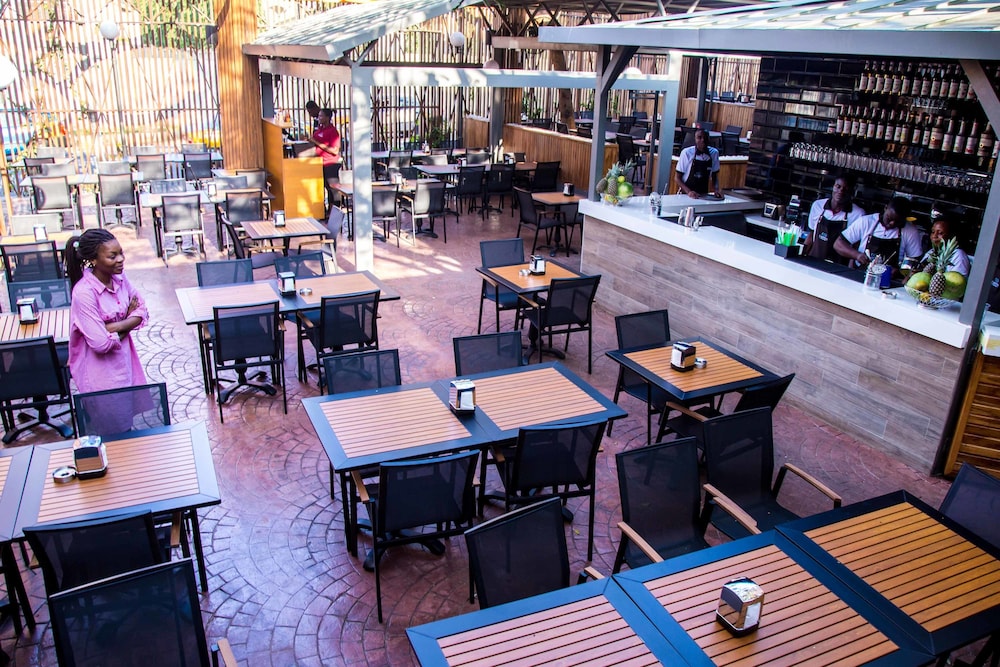 pls apartments cantonments