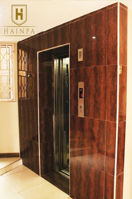 flora legacy apartments