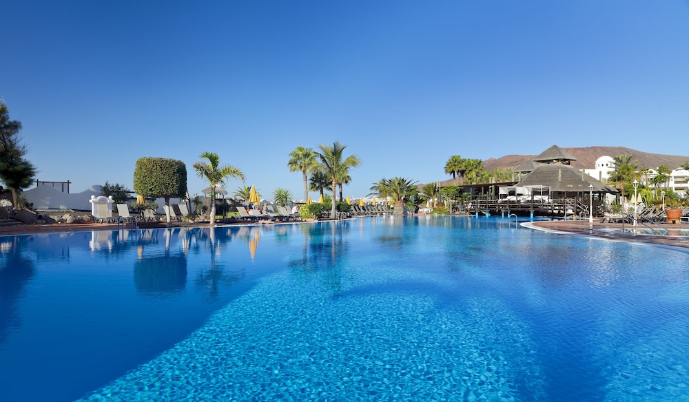 H10 Timanfaya Palace - Adults Only,Playa Blanca>>Lanzarote,4 star